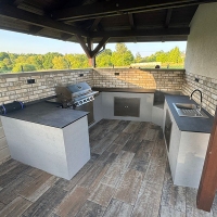  Venkovní kuchyně z kompaktních desek